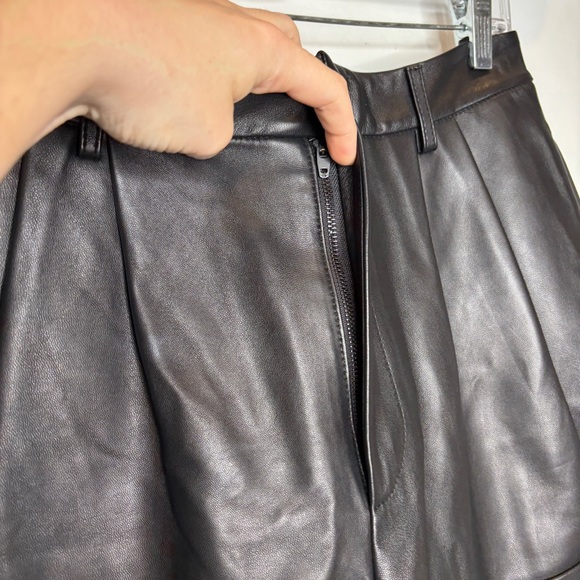 Alice + Olivia Conry Pleated Lamb Leather Shorts - Picture 6 of 10